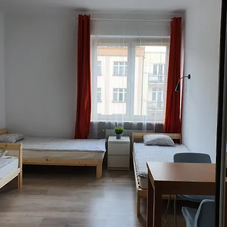 Duzy Apartament W Centrum Gdyni - Swietojanska 78 格丁尼亚